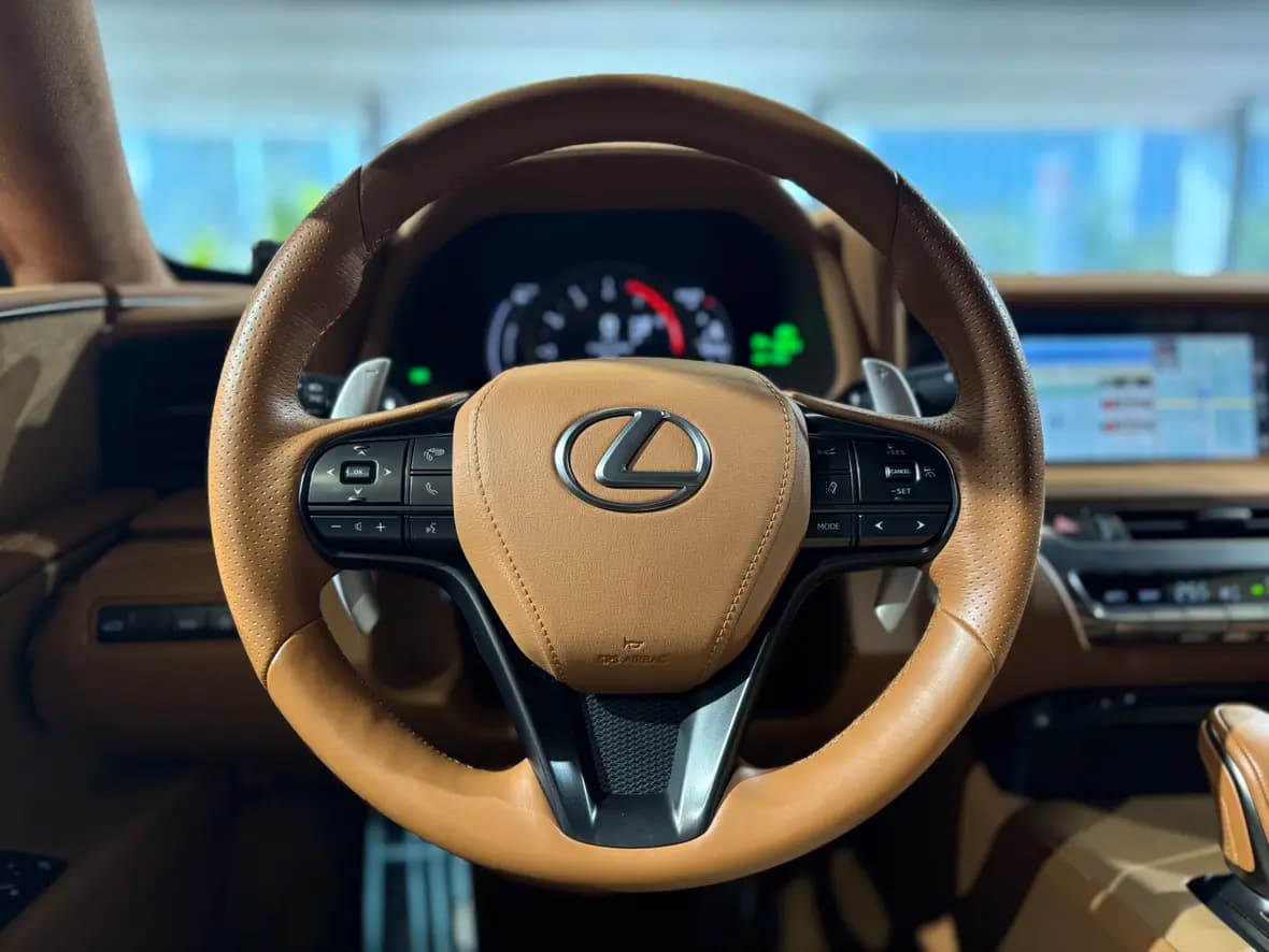 Lexus LC 2021 г. 57906 км. — фото 13