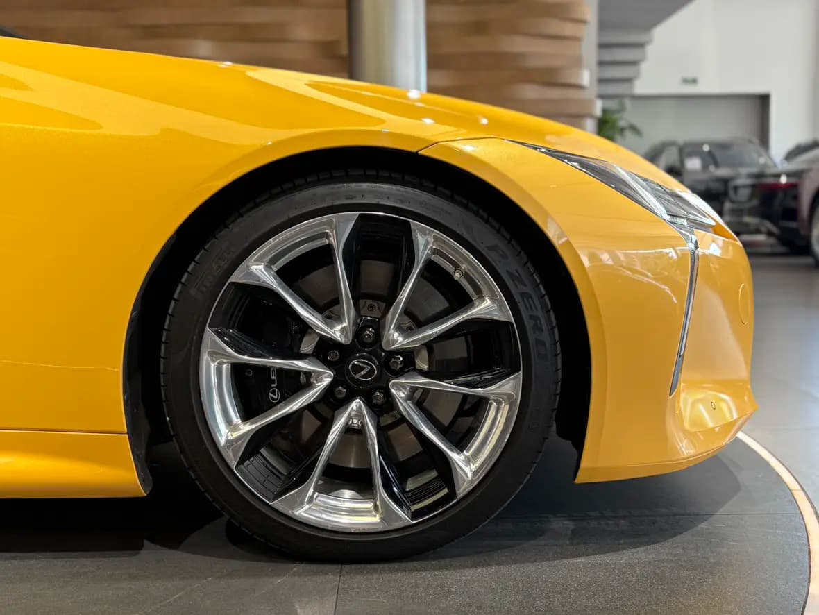 Lexus LC 2021 г. 57906 км. — фото 10