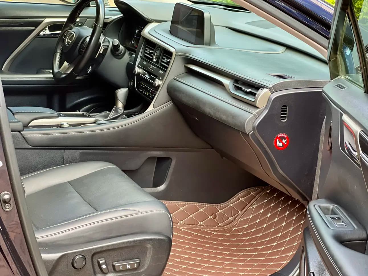 Lexus RX 2021 г. 110078 км. — фото 6