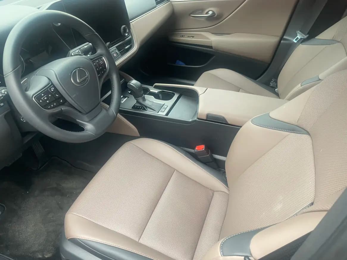 Lexus ES 2025 г. 1809 км. — фото 12