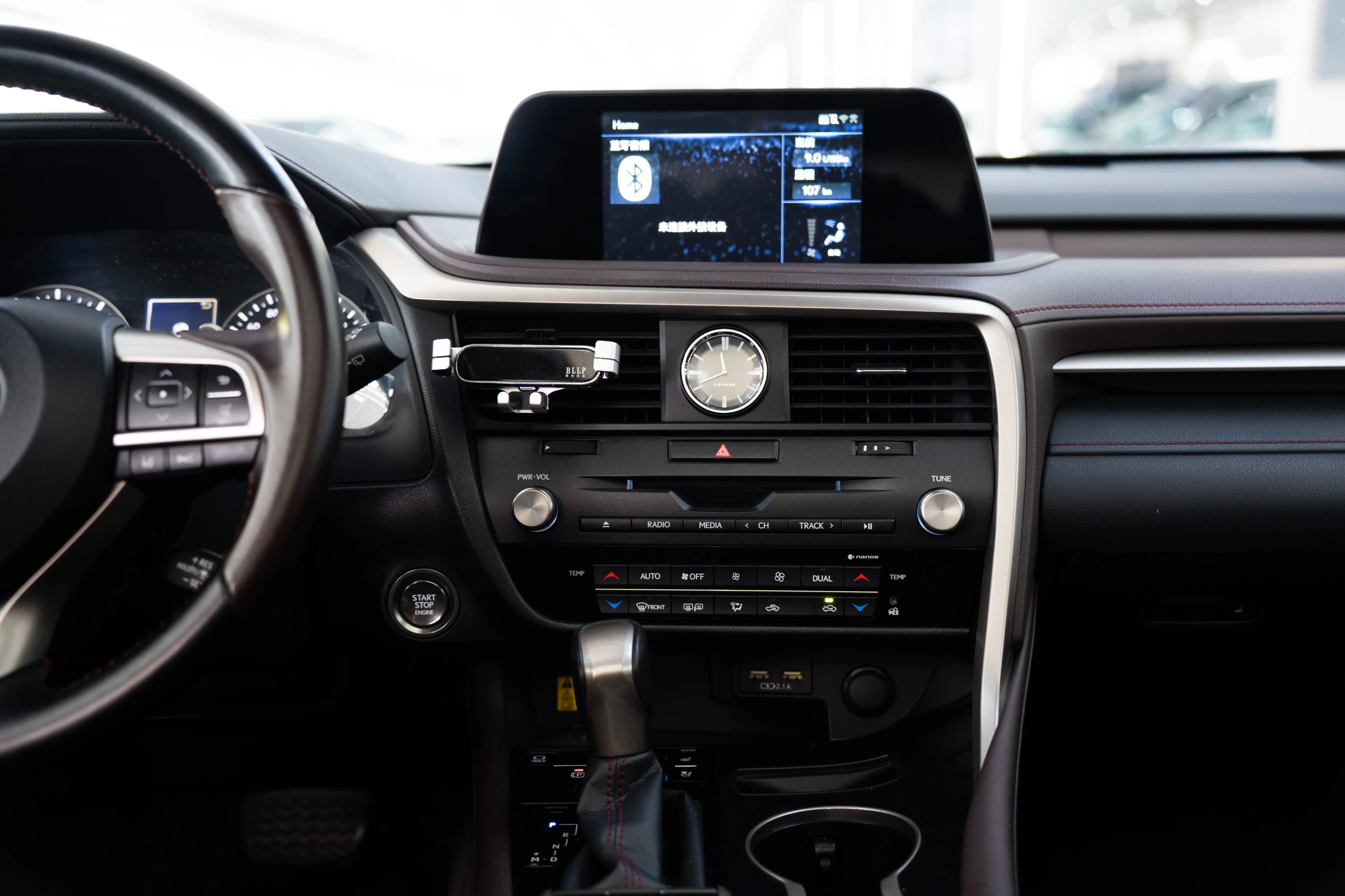 Lexus RX 2021 г. 100079 км. — фото 7