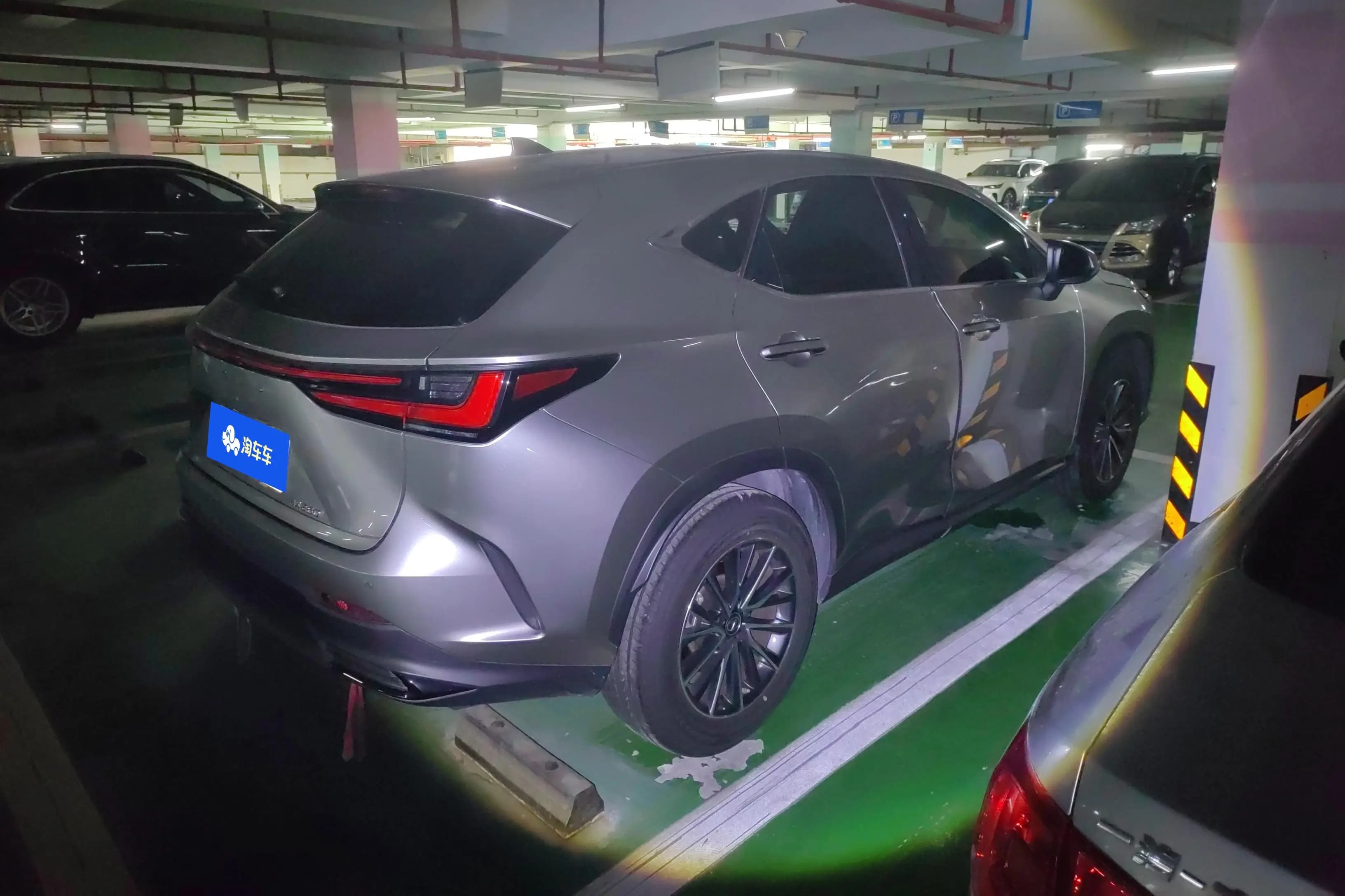Lexus NX 2022 г. 11427 км. — фото 3