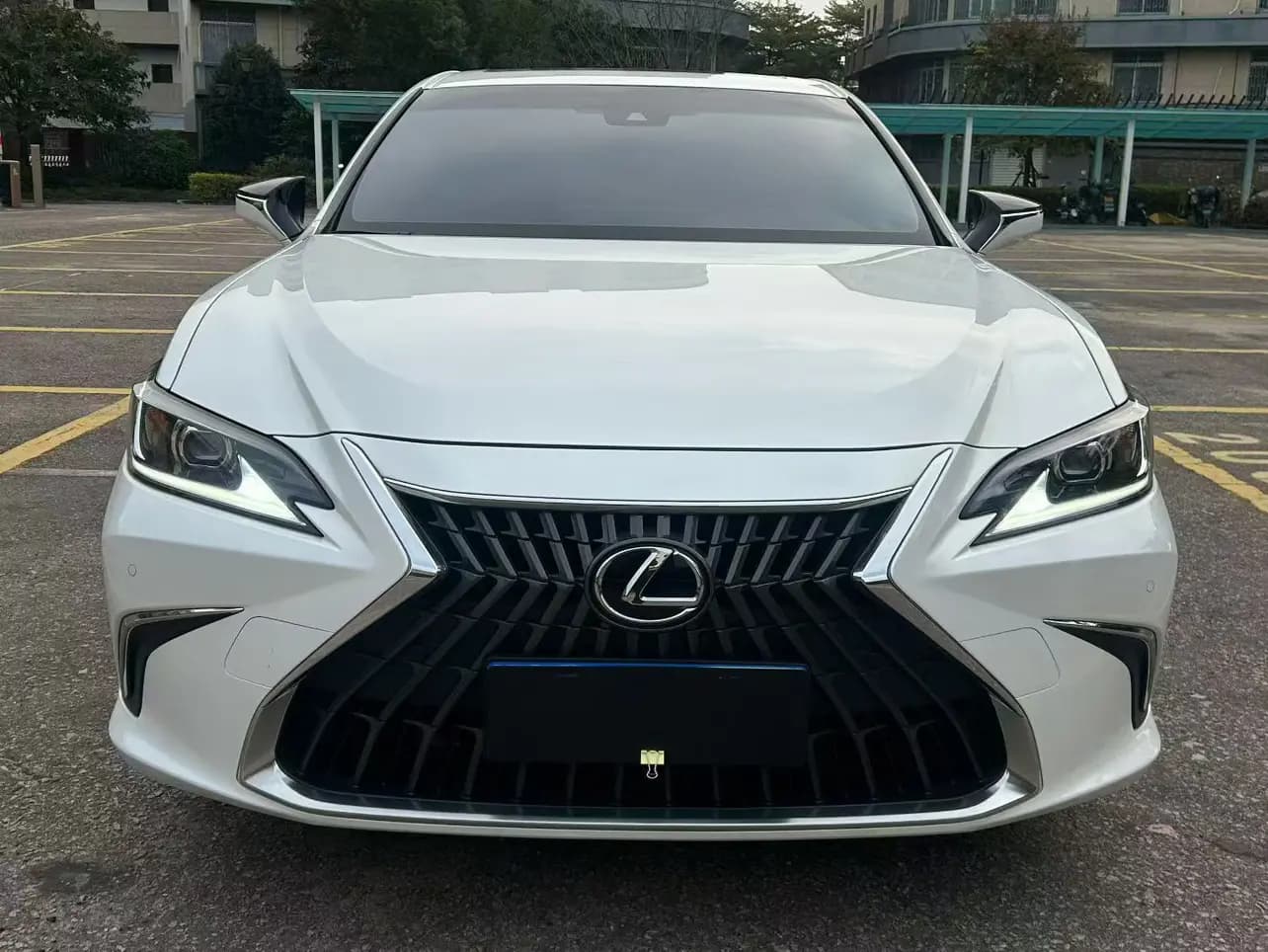 Lexus ES 2024 г. 15124 км. — фото 2