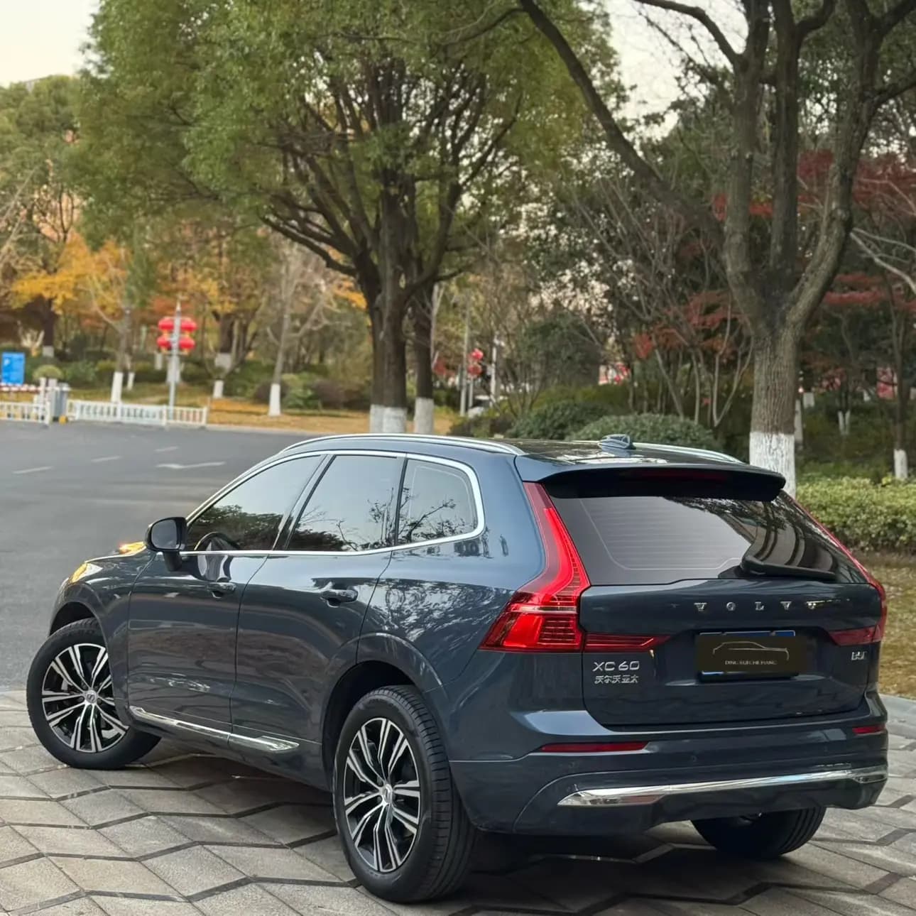 Volvo XC60 2021 г. 100005 км. — фото 4