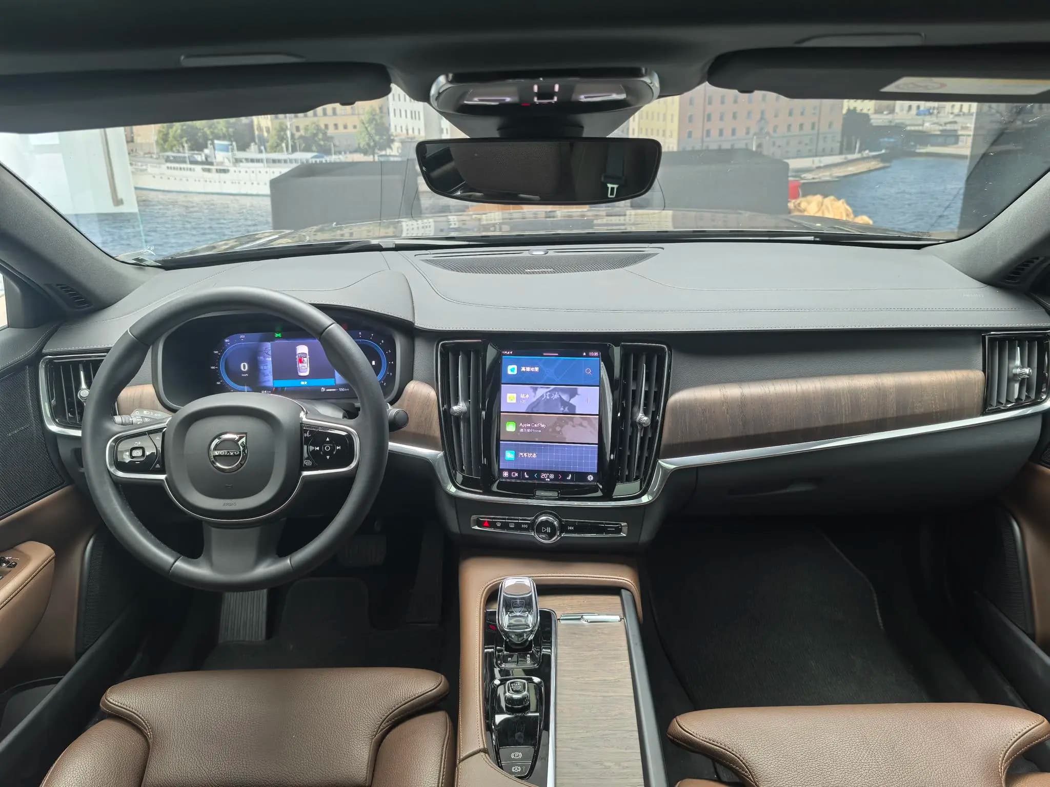 Volvo S90 2025 г. 5022 км. — фото 10