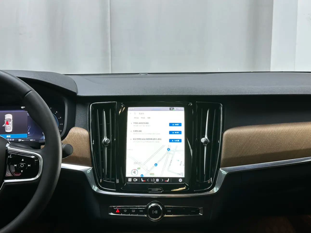 Volvo S90 2024 г. 37025 км. — фото 5