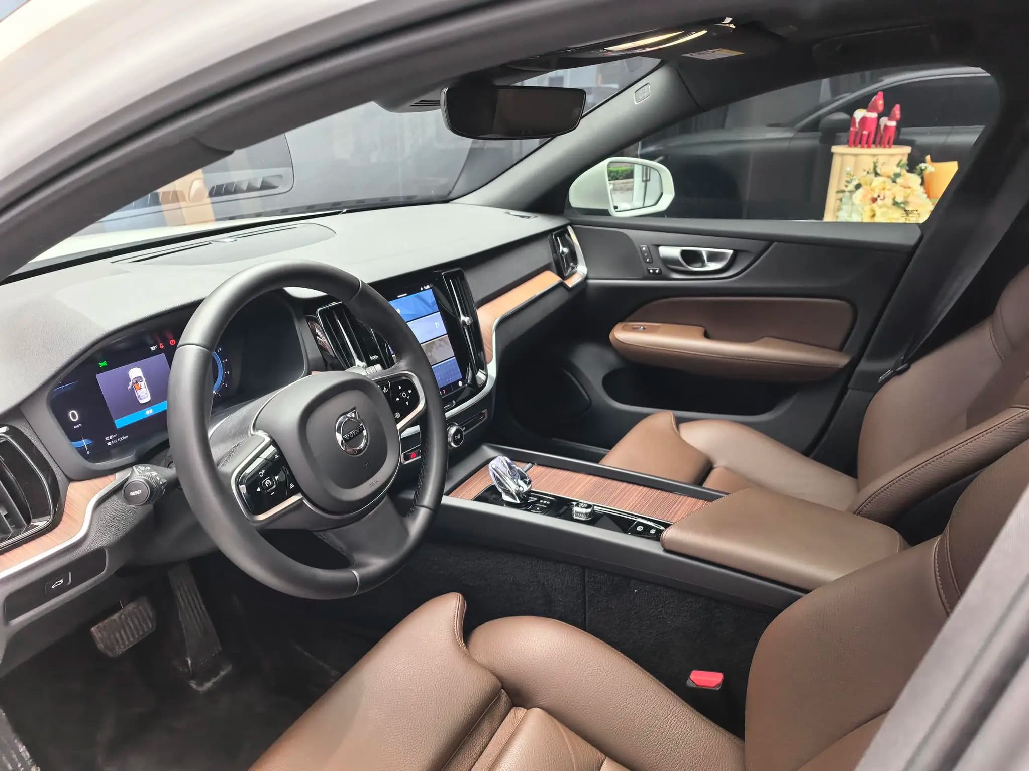 Volvo S60 2024 г. 33026 км. — фото 11