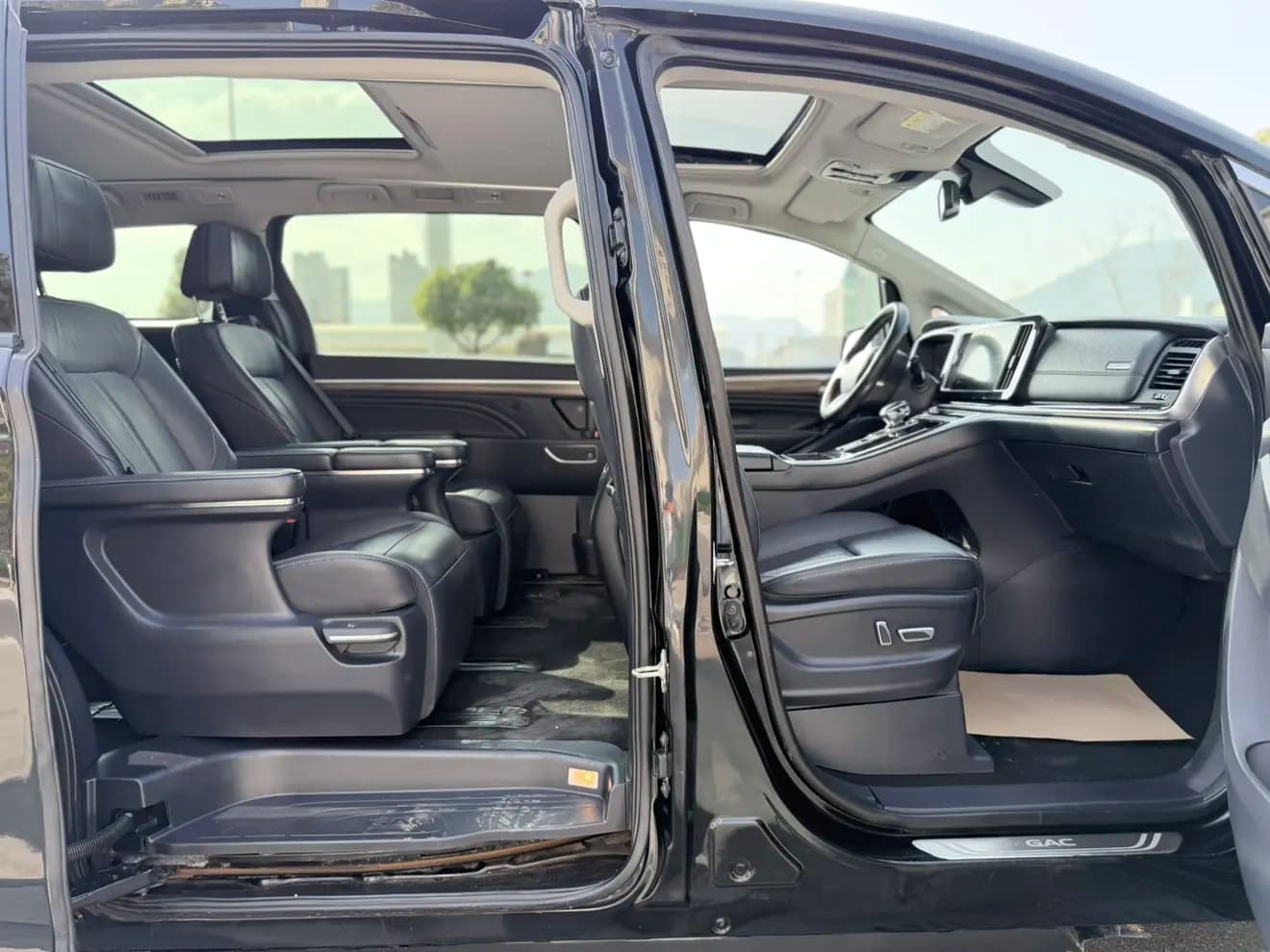 GAC Trumpchi M8 2022 г. 50104 км. — фото 14