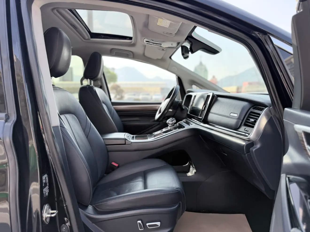 GAC Trumpchi M8 2022 г. 50104 км. — фото 17