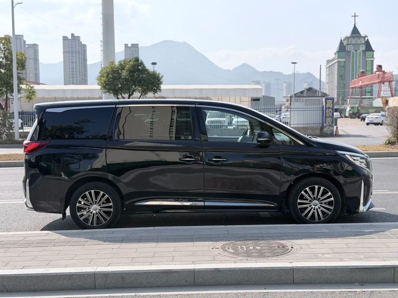 GAC Trumpchi M8 2022 г. 50104 км. — фото 8