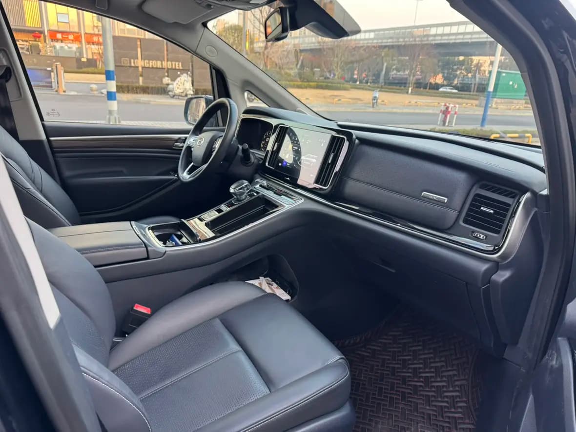 GAC Trumpchi M8 2022 г. 38106 км. — фото 7