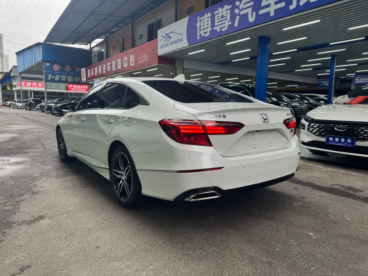 Honda Inspire 2022 г. 70130 км. — фото 4