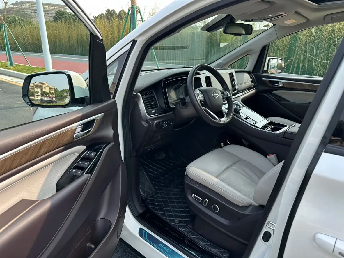GAC Trumpchi M8 2022 г. 53108 км. — фото 12