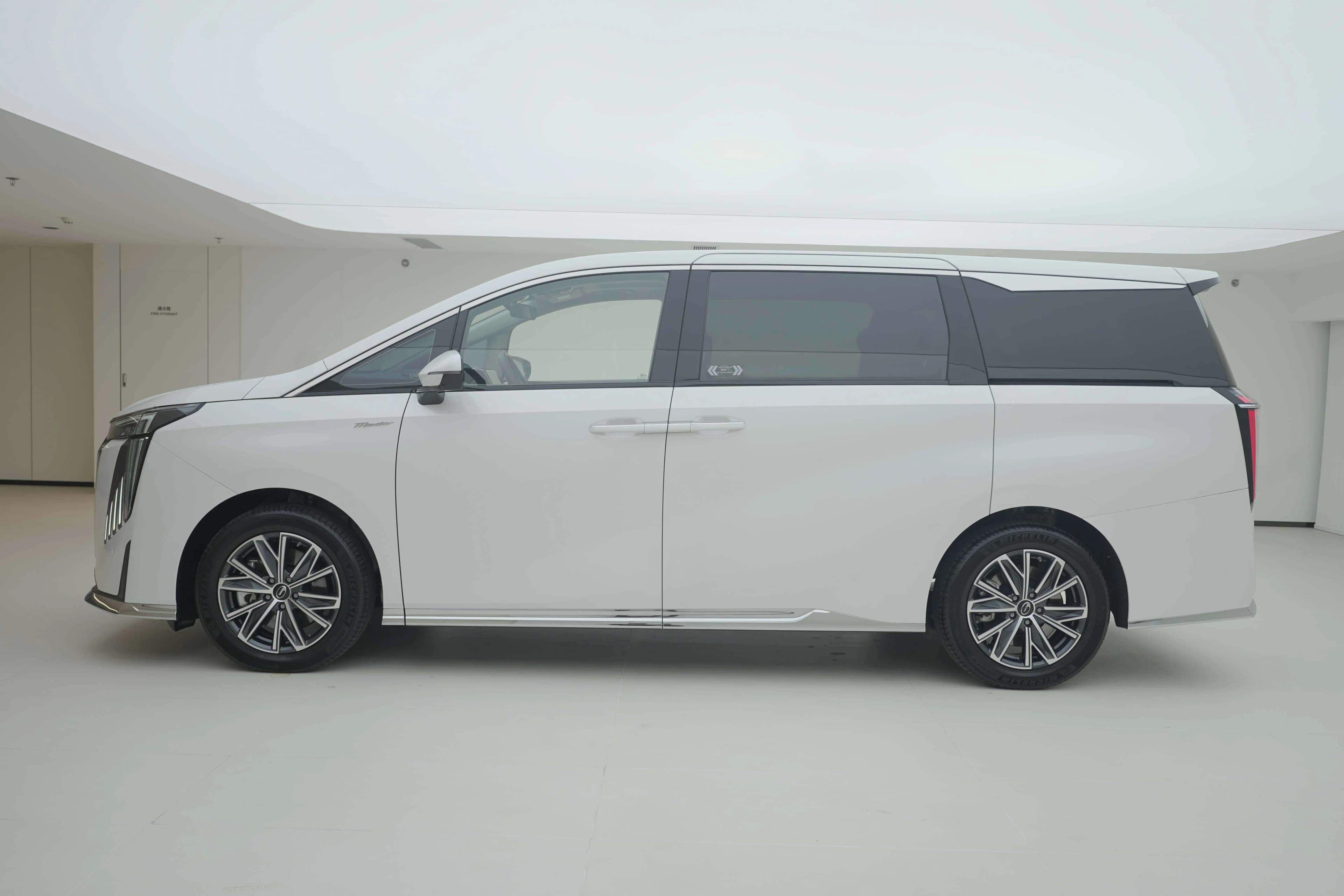 GAC Trumpchi M8 2025 г. 16110 км. — фото 3