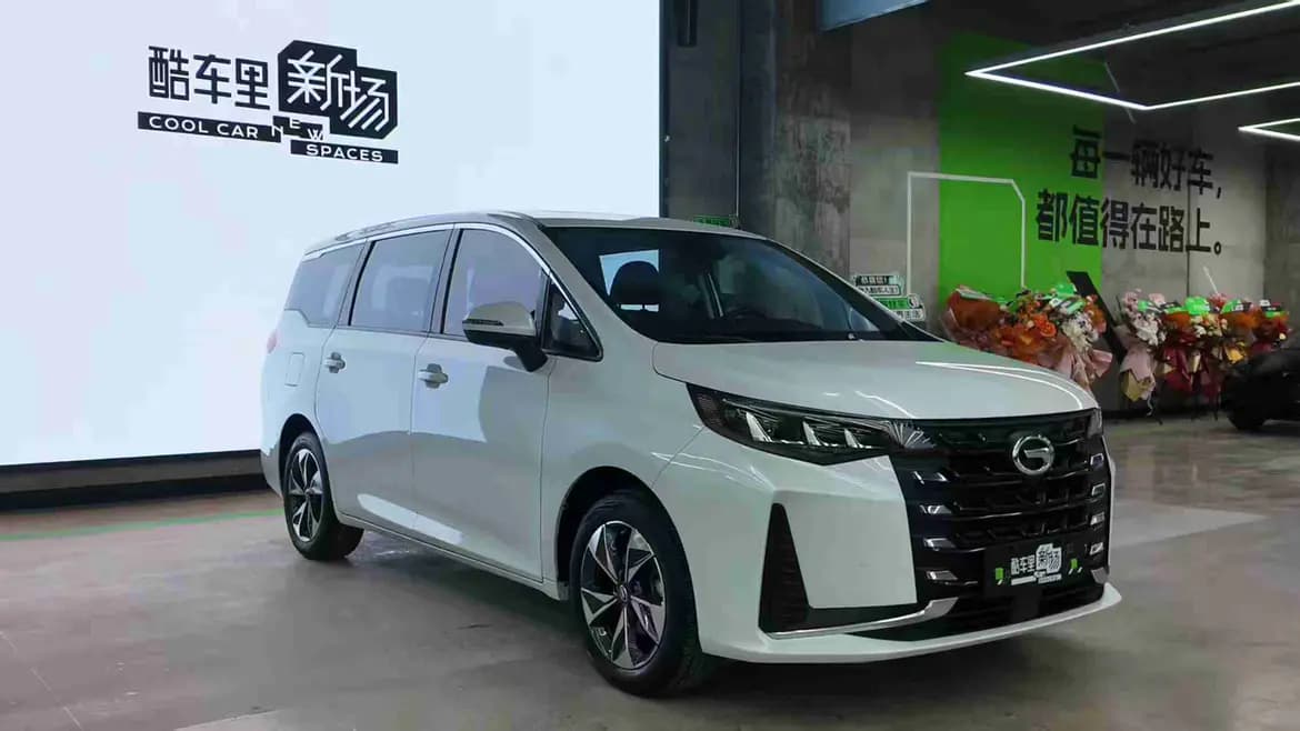 GAC Trumpchi M6 2023 г. 29420 км. — фото 3