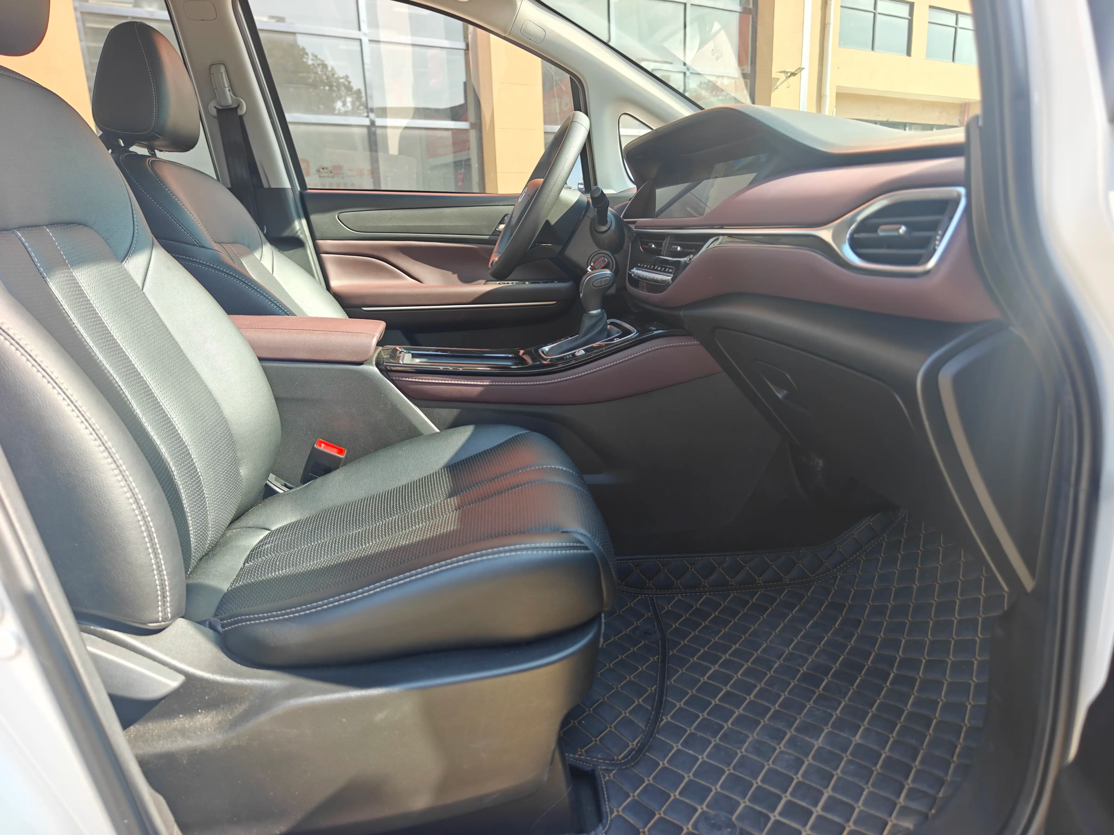GAC Trumpchi M6 2023 г. 32121 км. — фото 8