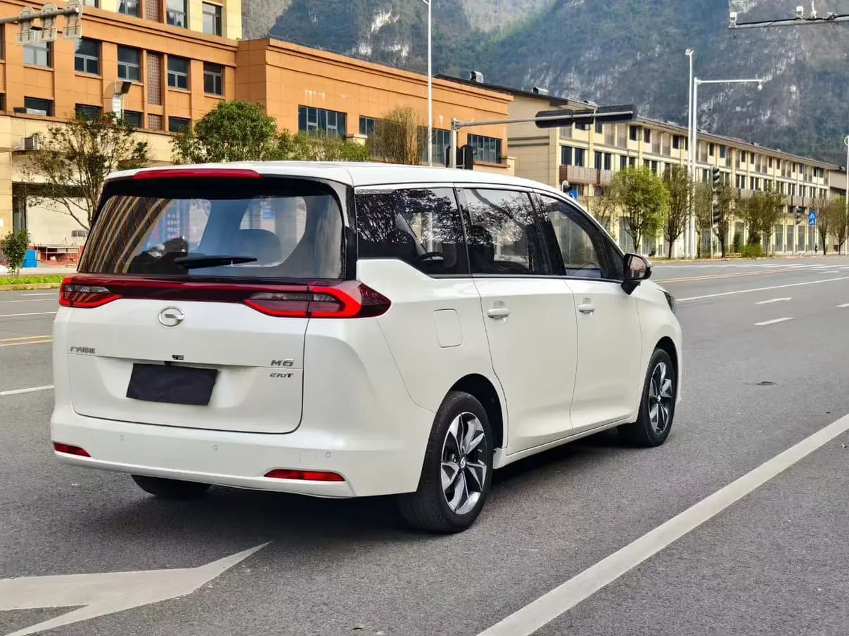 GAC Trumpchi M6 2022 г. 100111 км. — фото 6