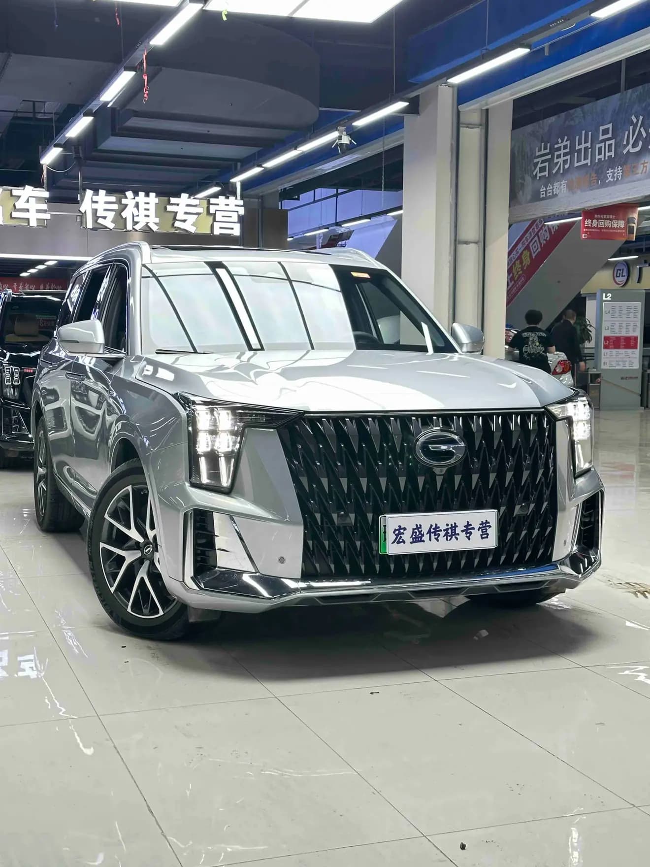 GAC Trumpchi ES9 PHEV 2025 г. 5512 км. — фото 3