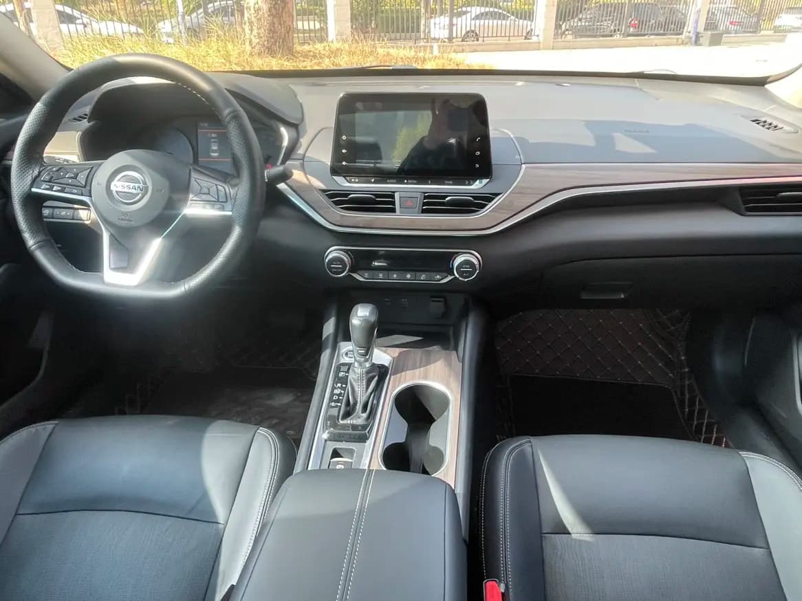 Nissan Altima 2022 г. 61029 км. — фото 3