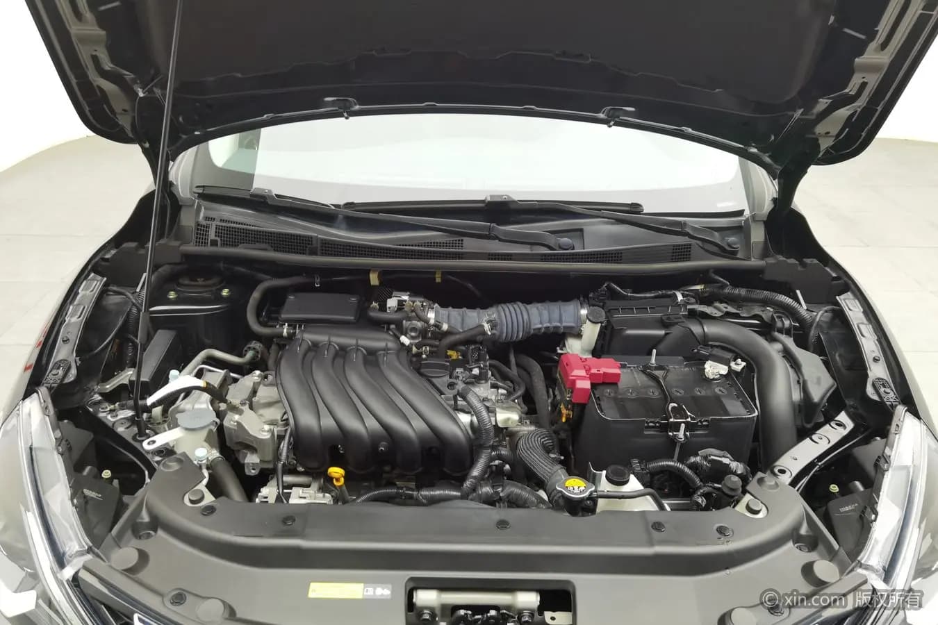 Nissan Sylphy 2022 г. 54045 км. — фото 4