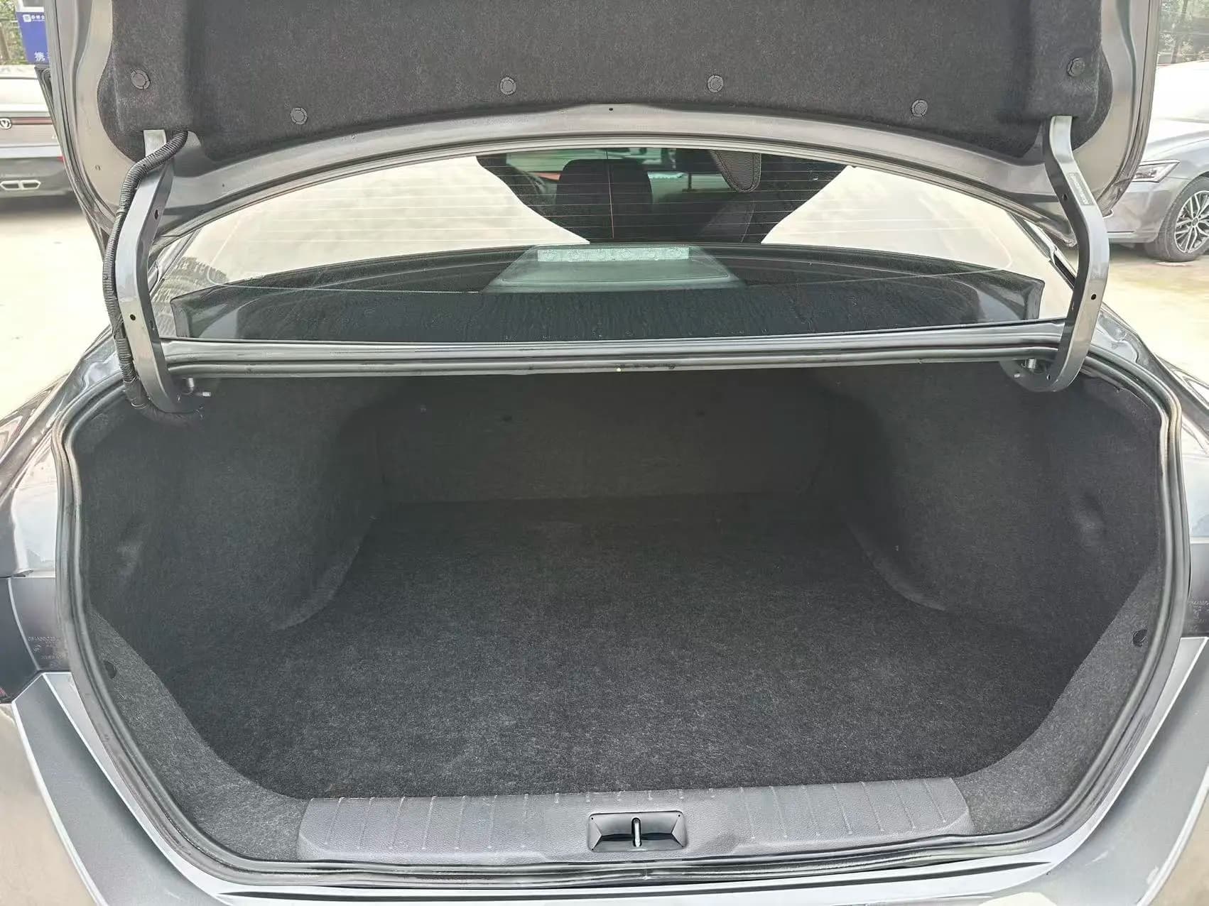 Nissan Sylphy 2022 г. 73086 км. — фото 14