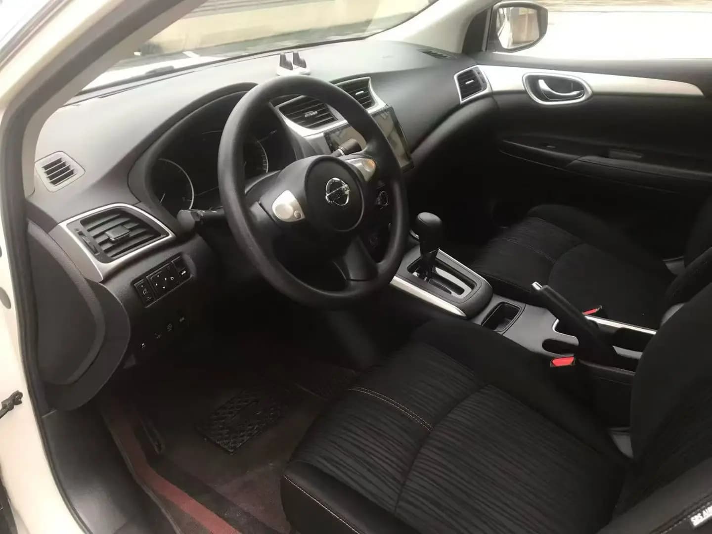 Nissan Sylphy 2023 г. 54048 км. — фото 7