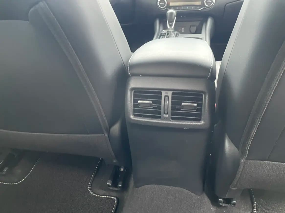 Nissan Sylphy 2023 г. 34087 км. — фото 6
