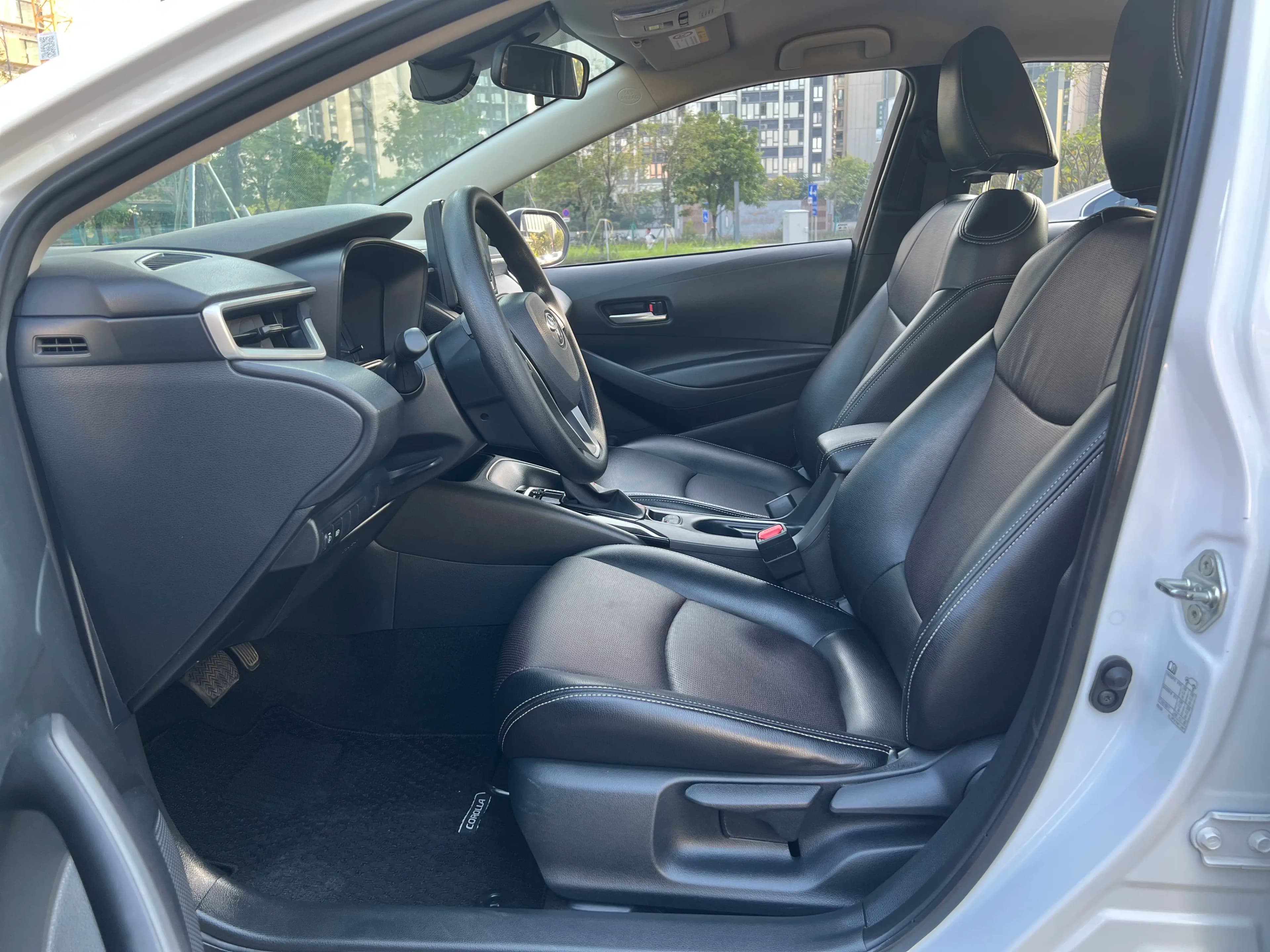 Toyota Corolla 2022 г. 114000 км. — фото 26