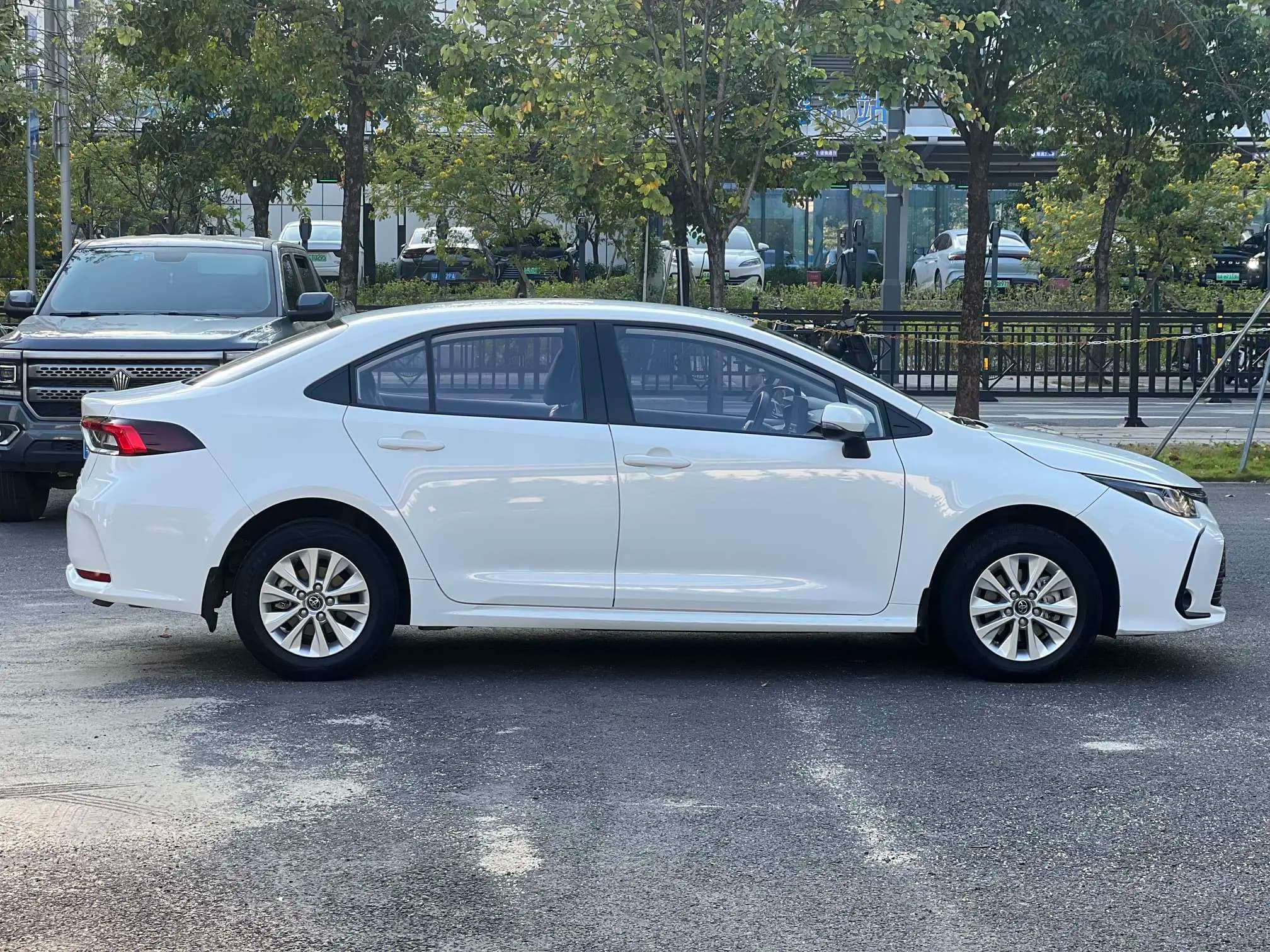 Toyota Corolla 2022 г. 114000 км. — фото 8