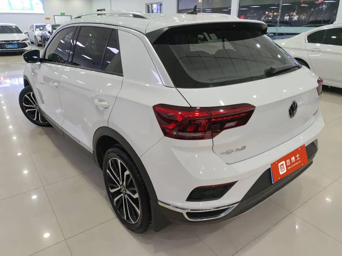 Volkswagen T-Roc 2022 г. 44006 км. — фото 3