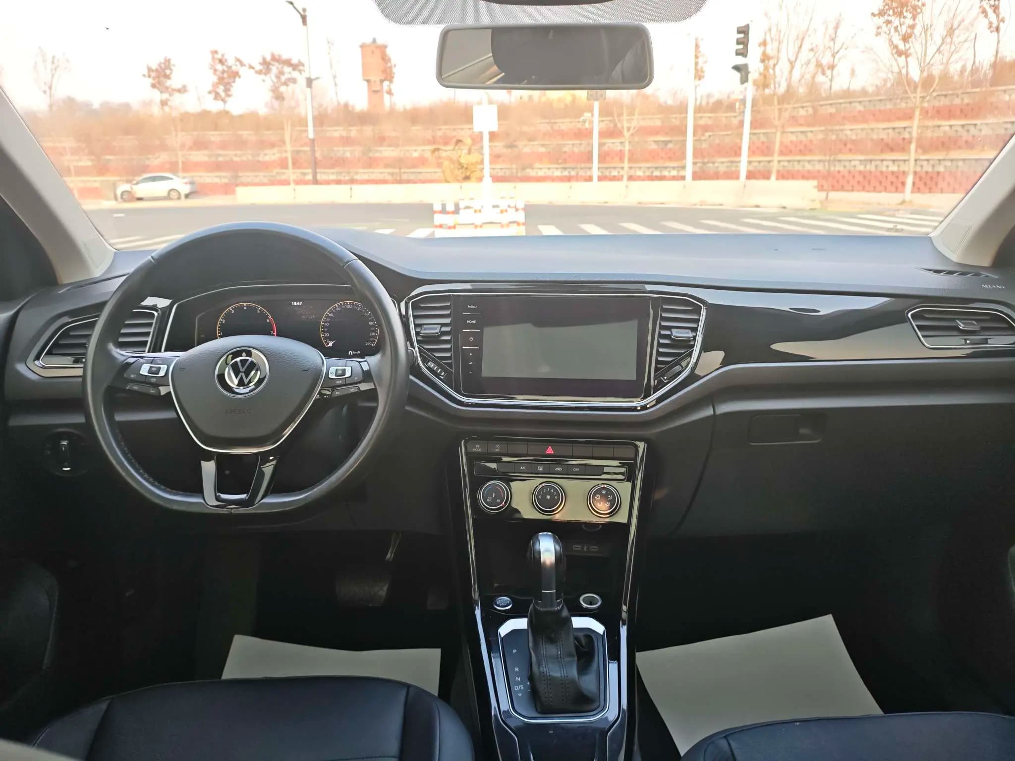 Volkswagen T-Roc 2022 г. 26038 км. — фото 12