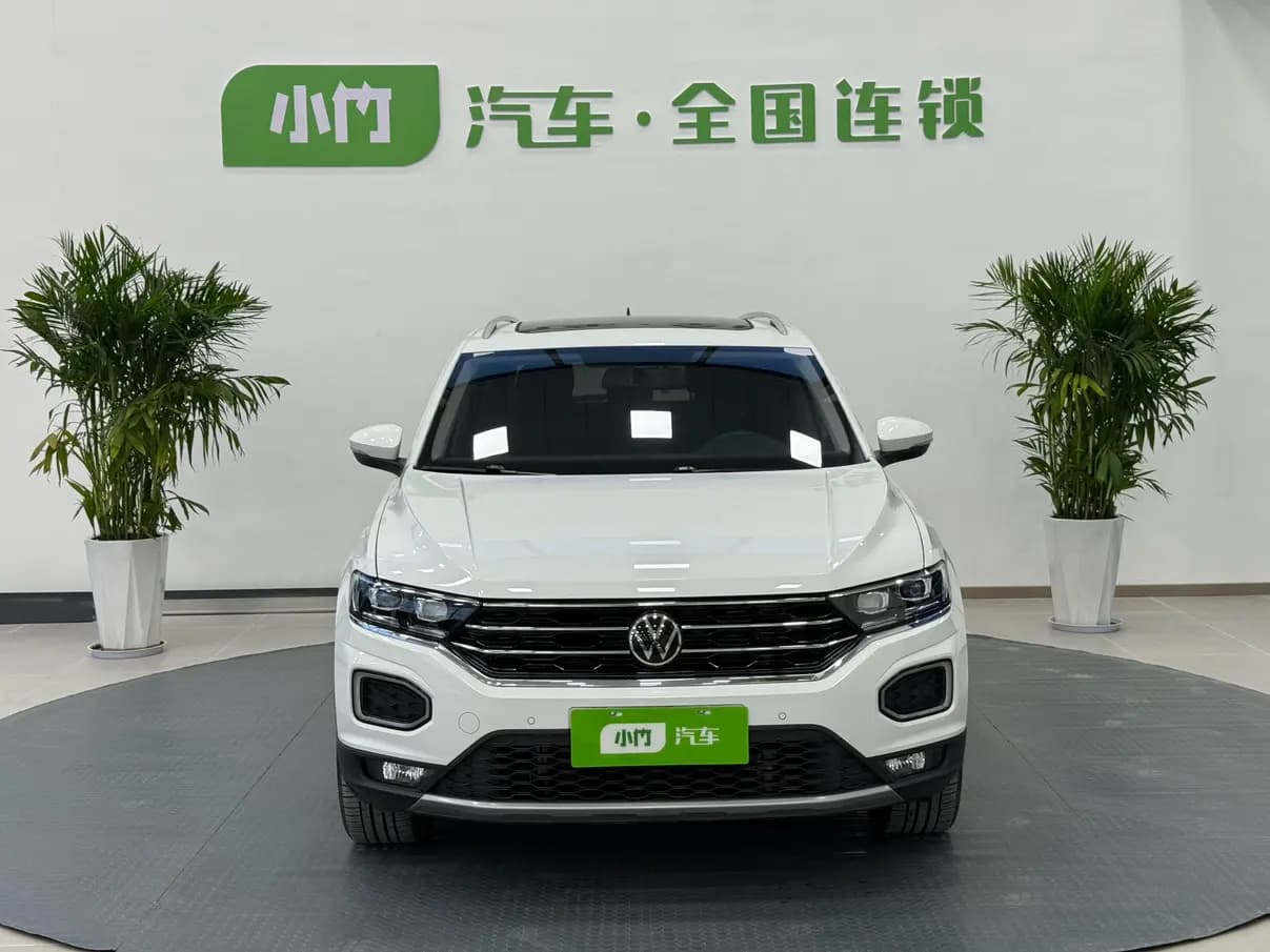 Volkswagen T-Roc 2023 г. 9000 км. — фото 2