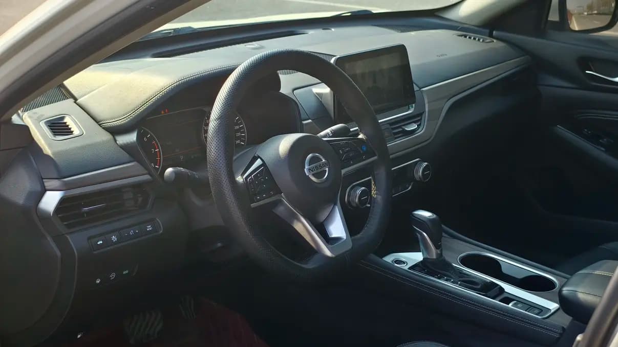 Nissan Altima 2022 г. 59002 км. — фото 11