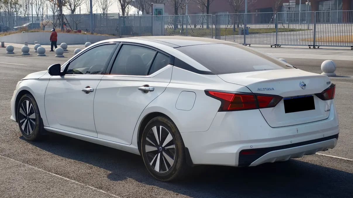 Nissan Altima 2022 г. 59002 км. — фото 4