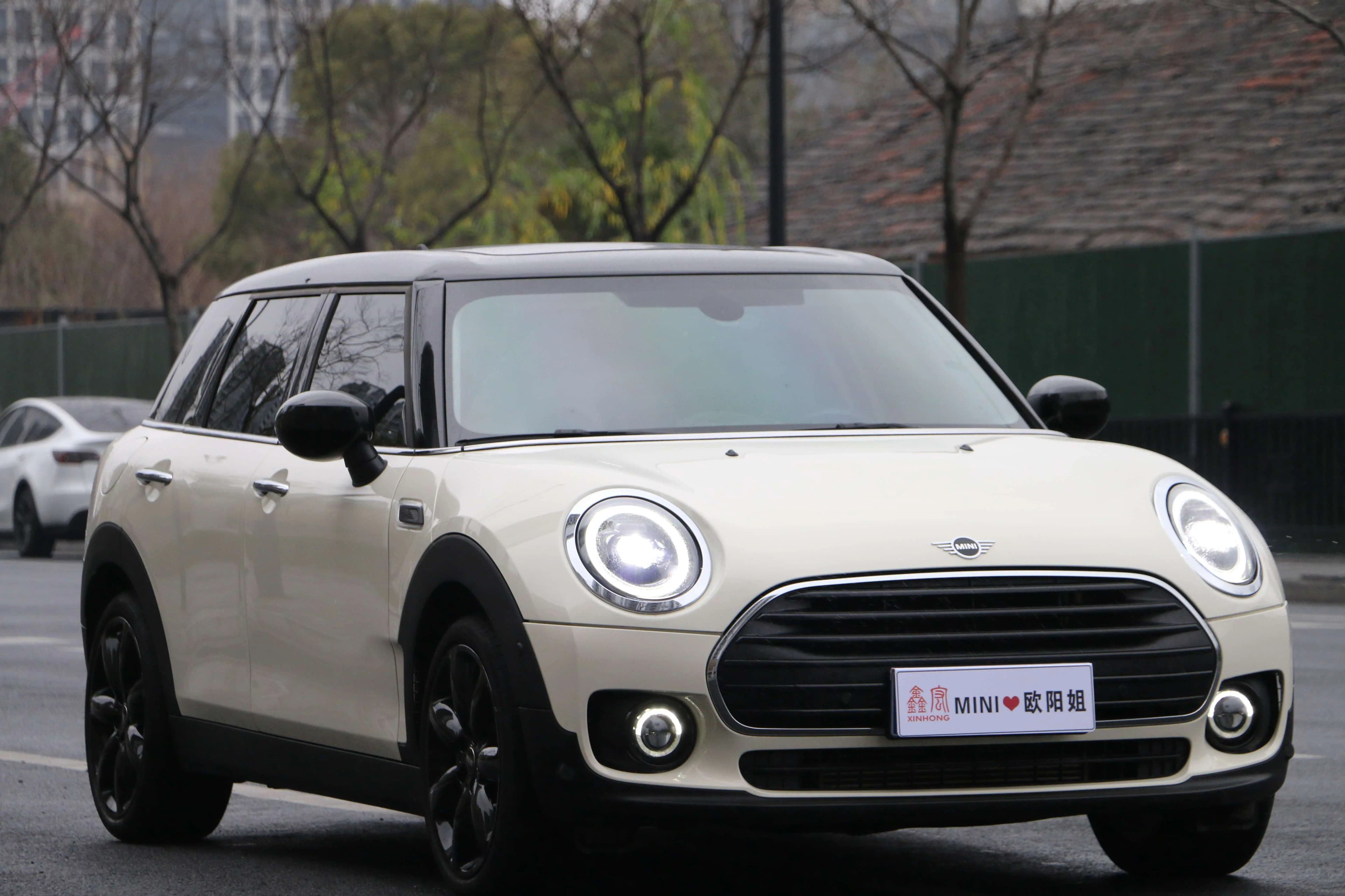 MINI CLUBMAN 2022 г. 27111 км. — фото 2