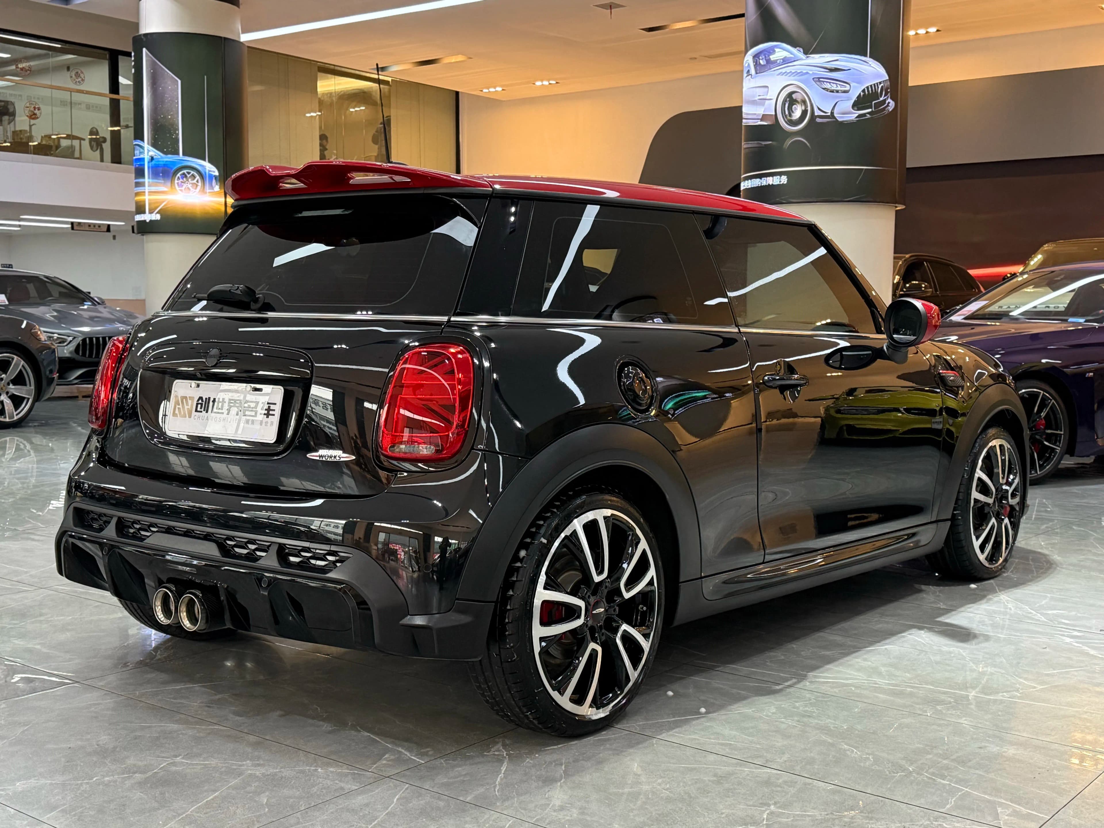 MINI JCW 2022 г. 4120 км. — фото 5