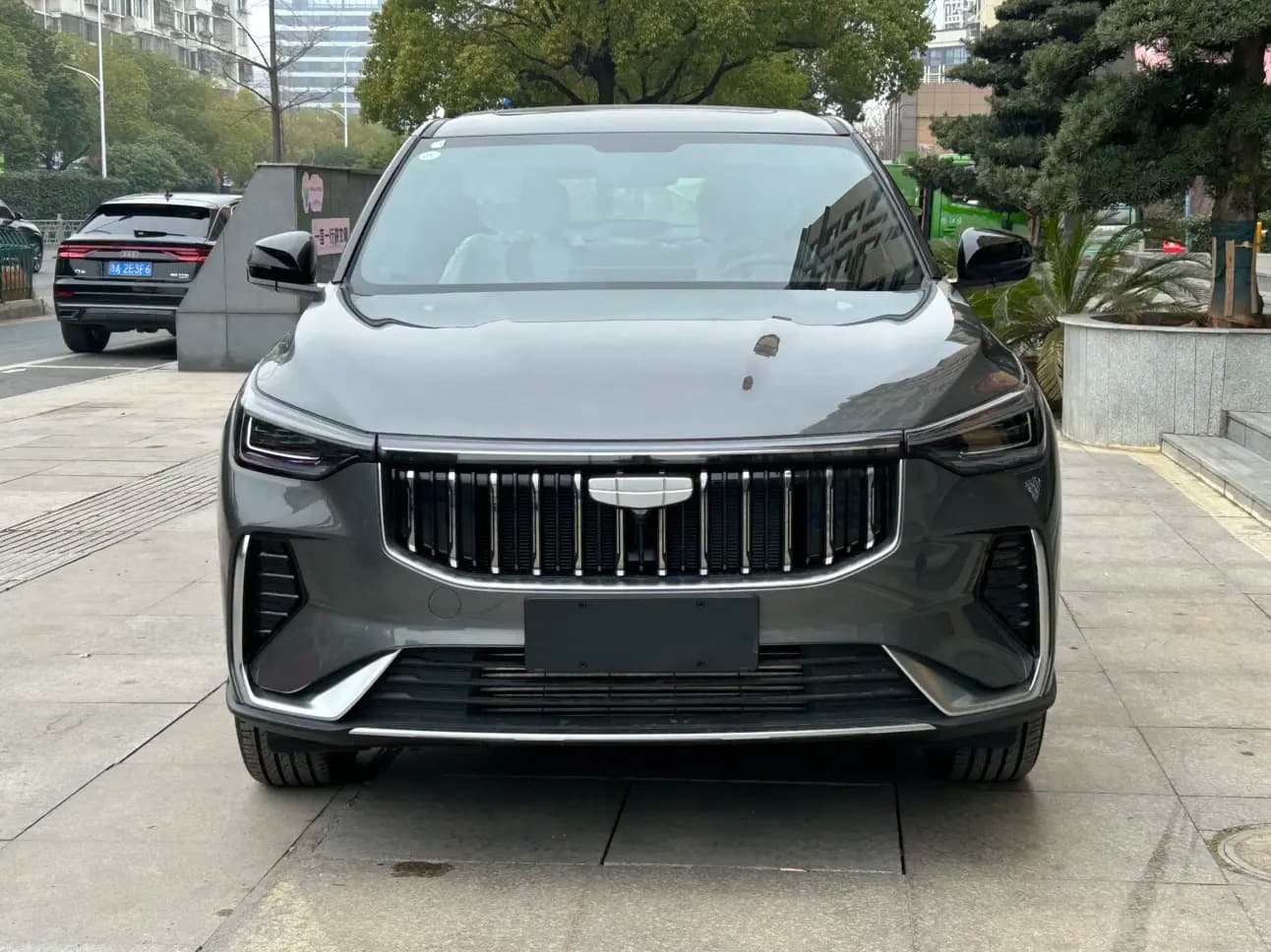 Geely Monjaro 2.0 AT (272 л.с.) 2026 г. 102 км — фото 2