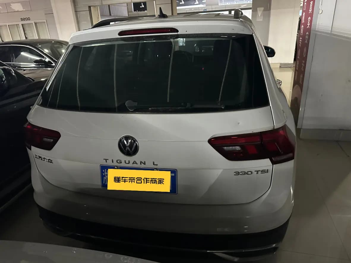 Volkswagen Tiguan L 2022 г. 87220 км. — фото 5