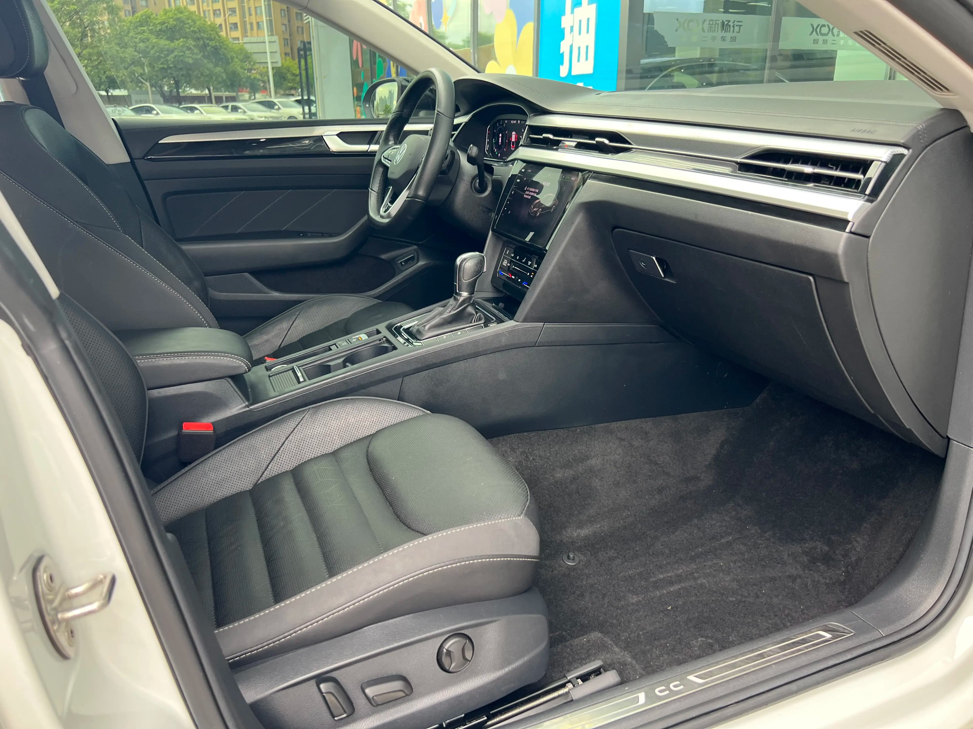 Volkswagen Arteon 2021 г. 70059 км. — фото 11