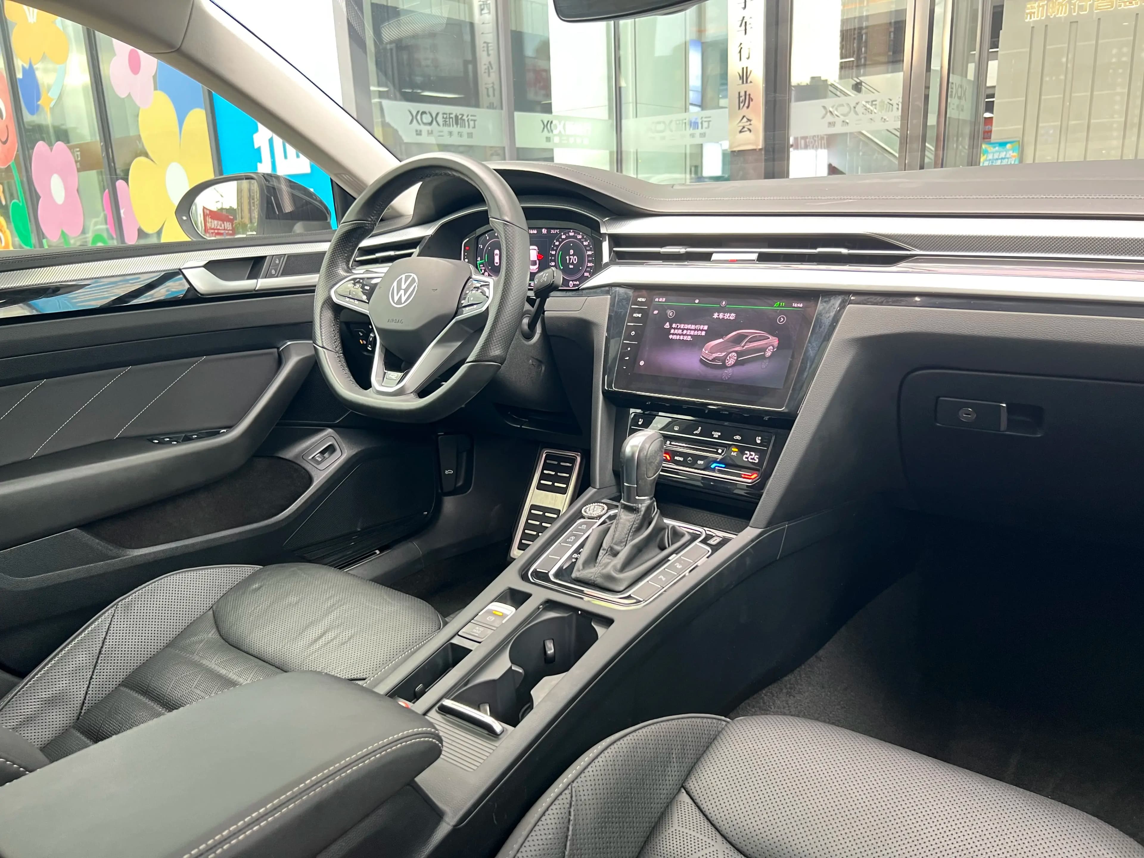 Volkswagen Arteon 2021 г. 70059 км. — фото 12