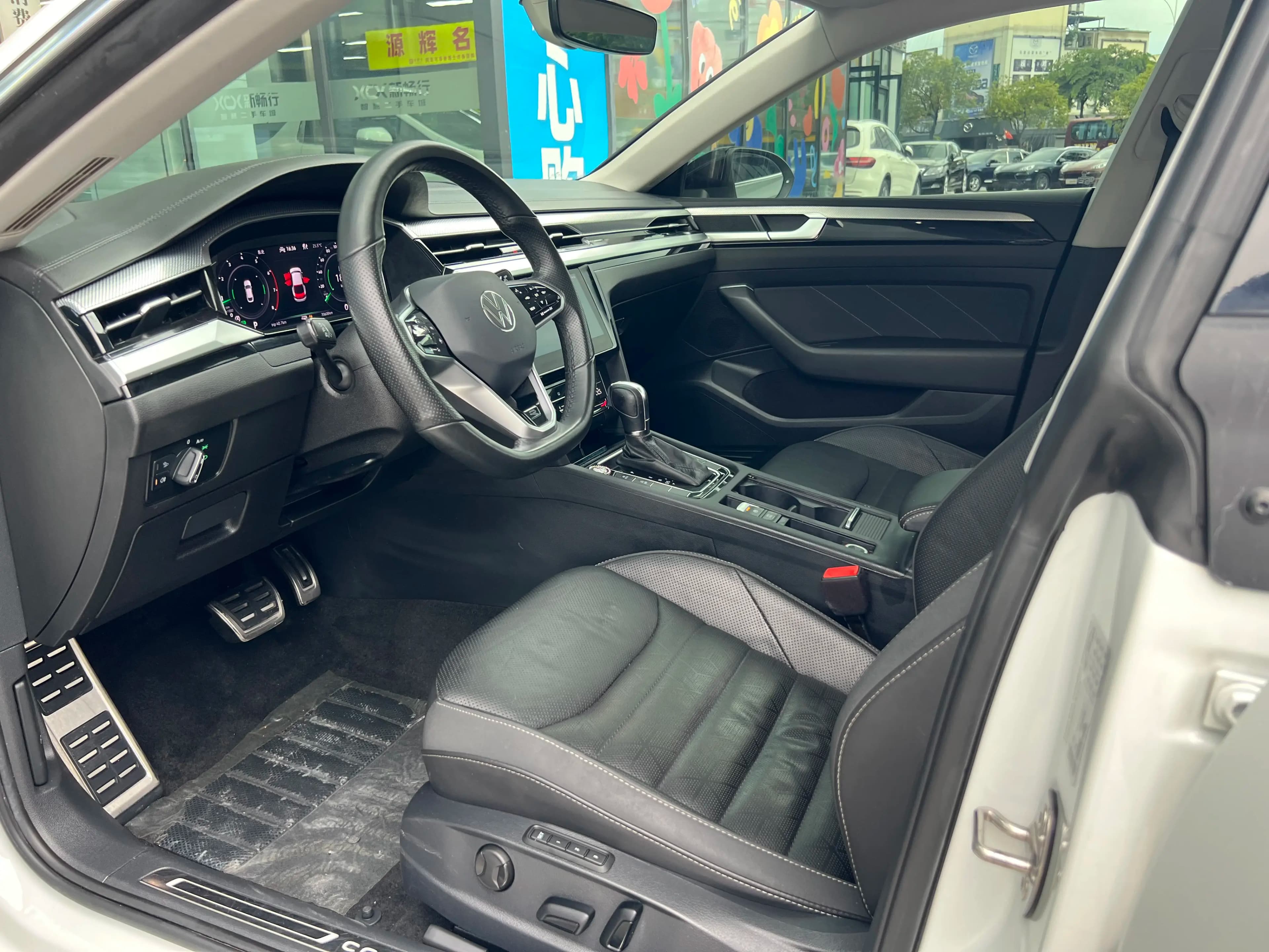 Volkswagen Arteon 2021 г. 70059 км. — фото 18