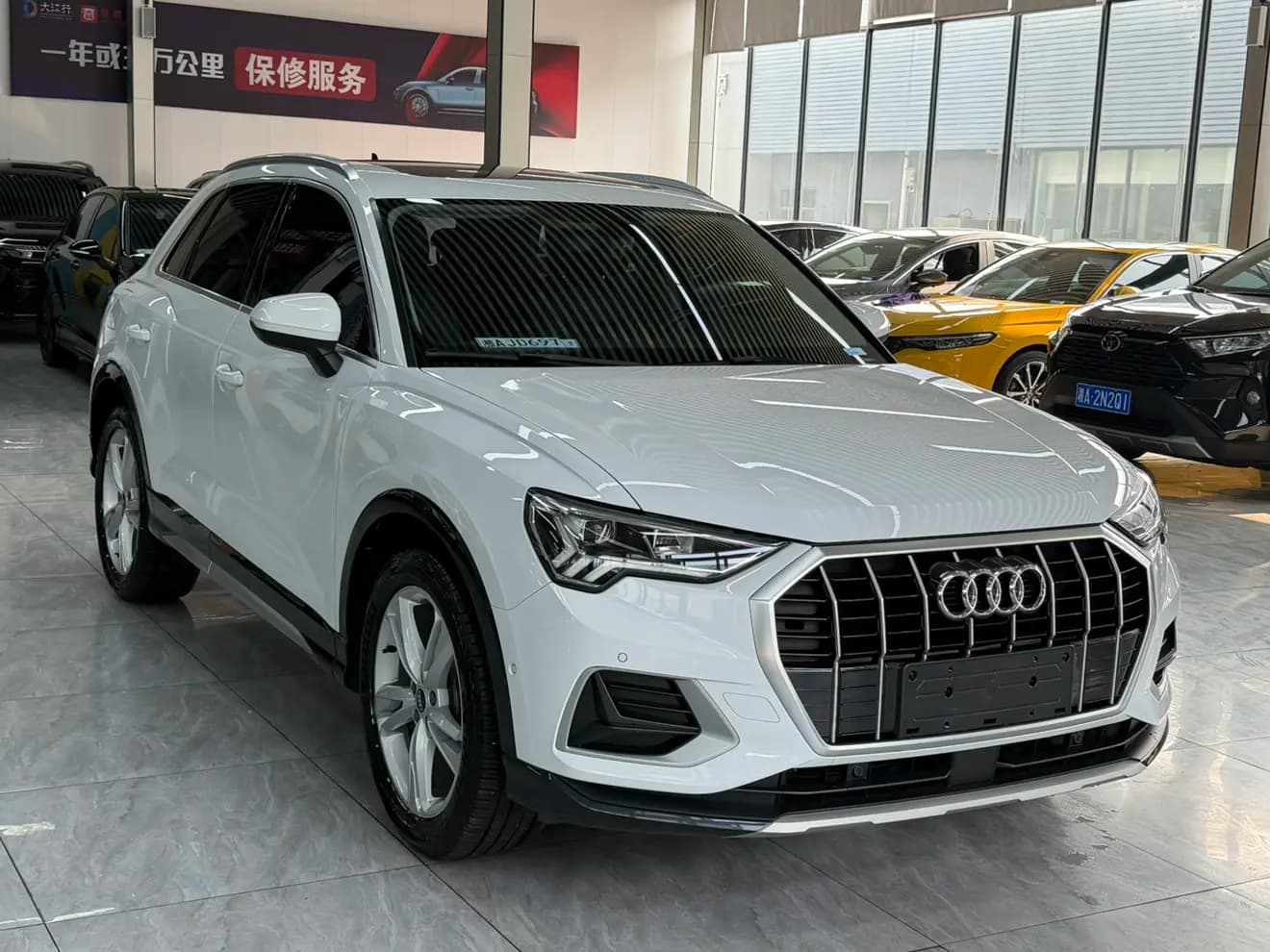 Audi Q3 2021 г. 60104 км. — фото 3