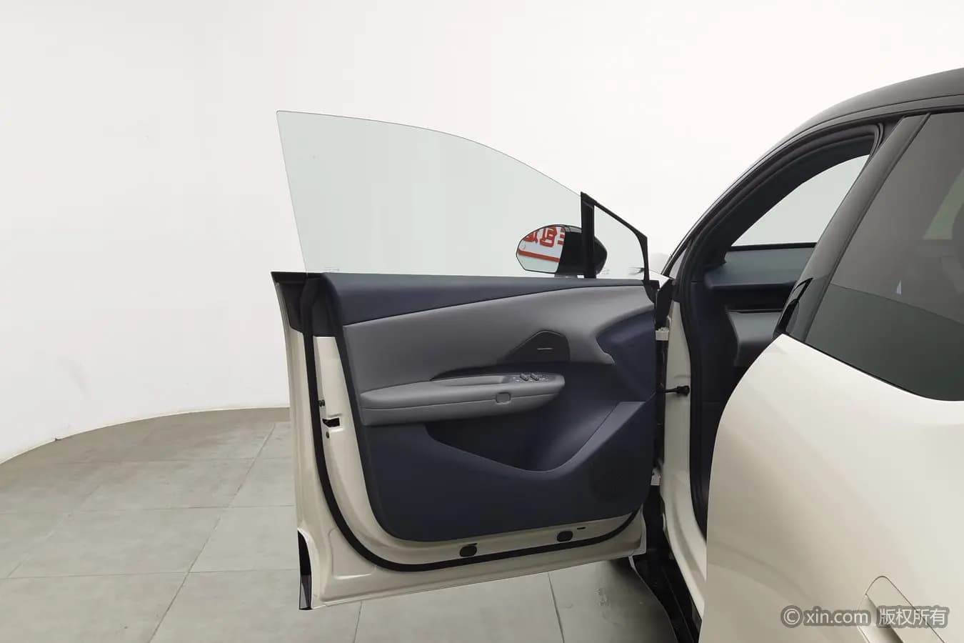 Lynk & Co Z20 2025 г. 3071 км. — фото 15