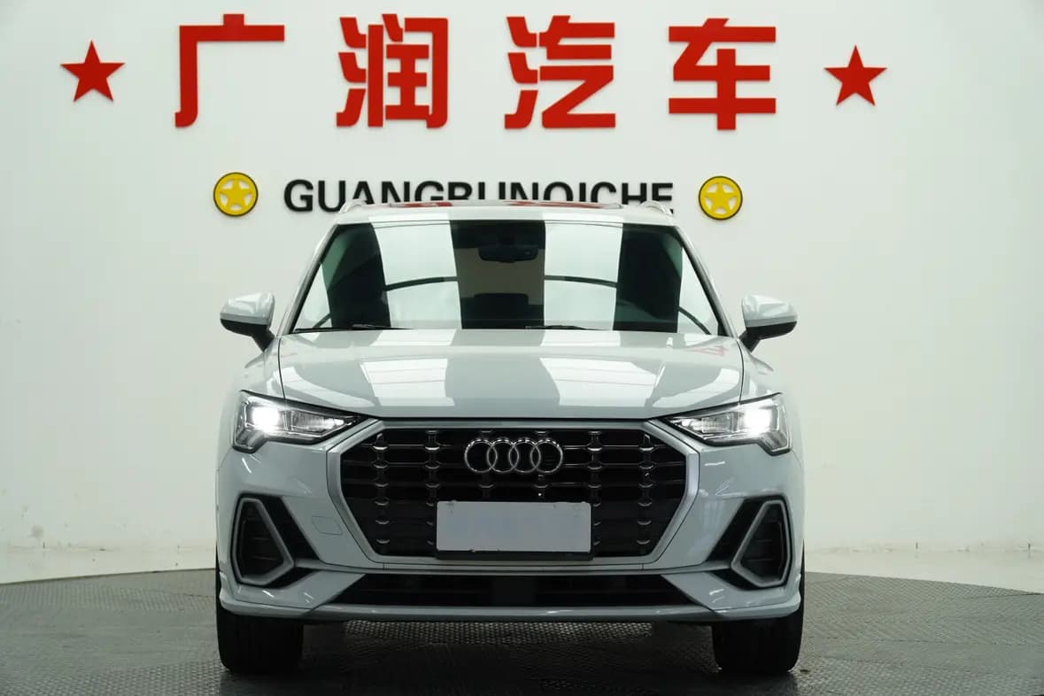 Audi Q3 2021 г. 59103 км. — фото 2