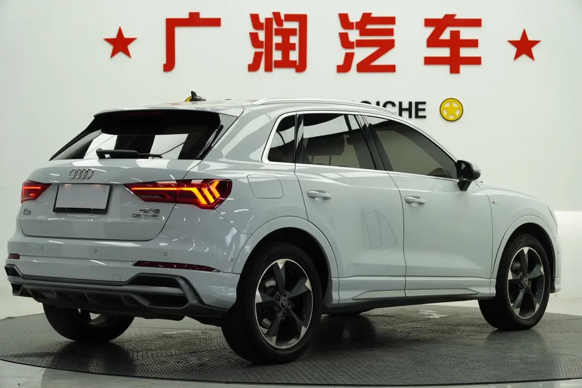 Audi Q3 2021 г. 59103 км. — фото 6