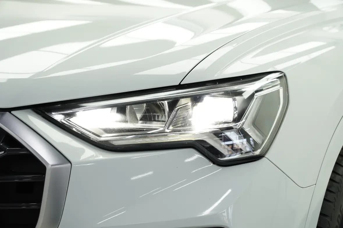 Audi Q3 2021 г. 59103 км. — фото 7