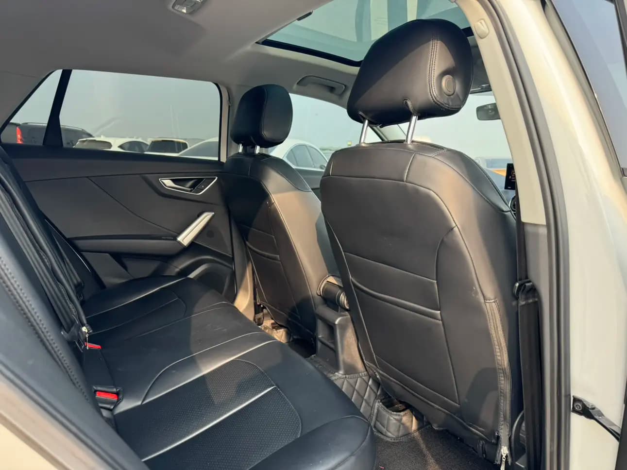 Audi Q2L 2021 г. 53026 км. — фото 12