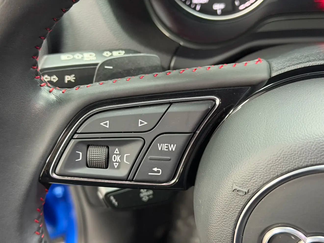 Audi Q2L 2022 г. 21023 км. — фото 17
