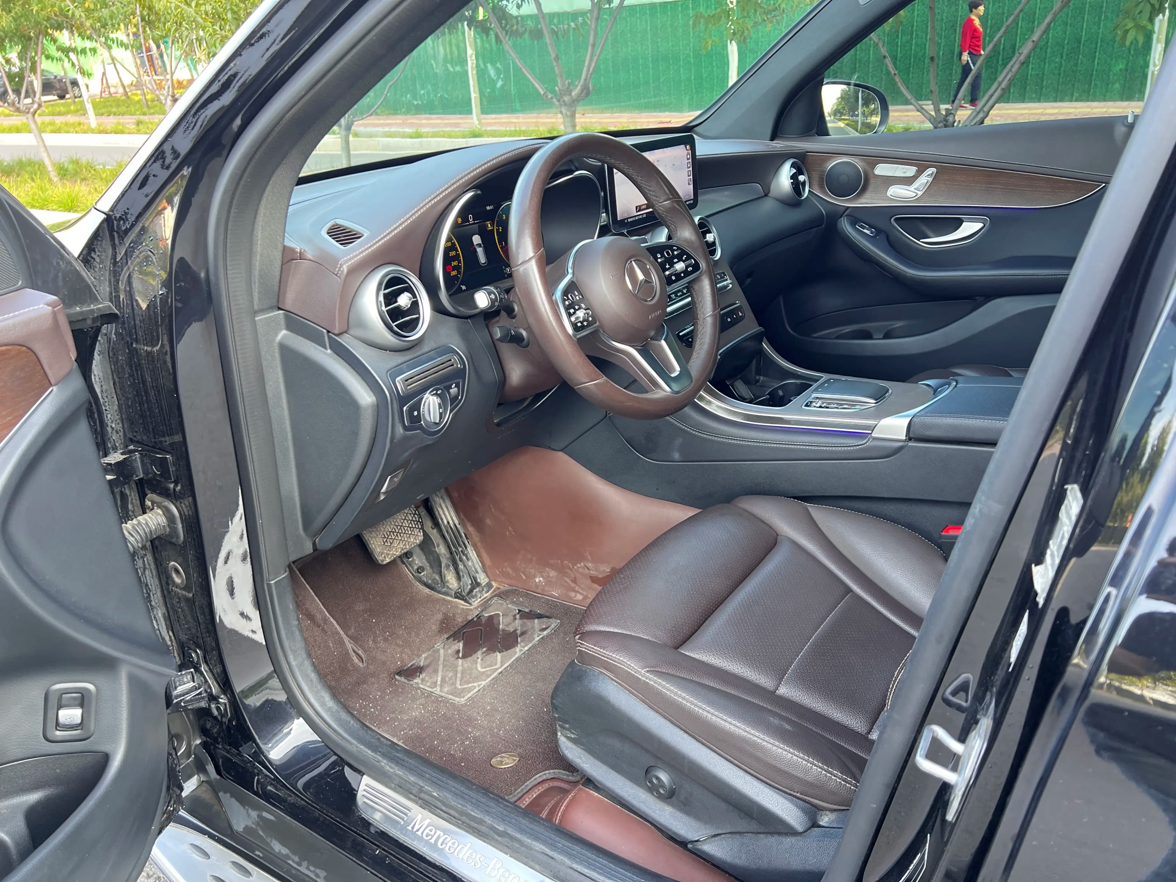 Mercedes-Benz GLC 2022 г. 50032 км. — фото 13