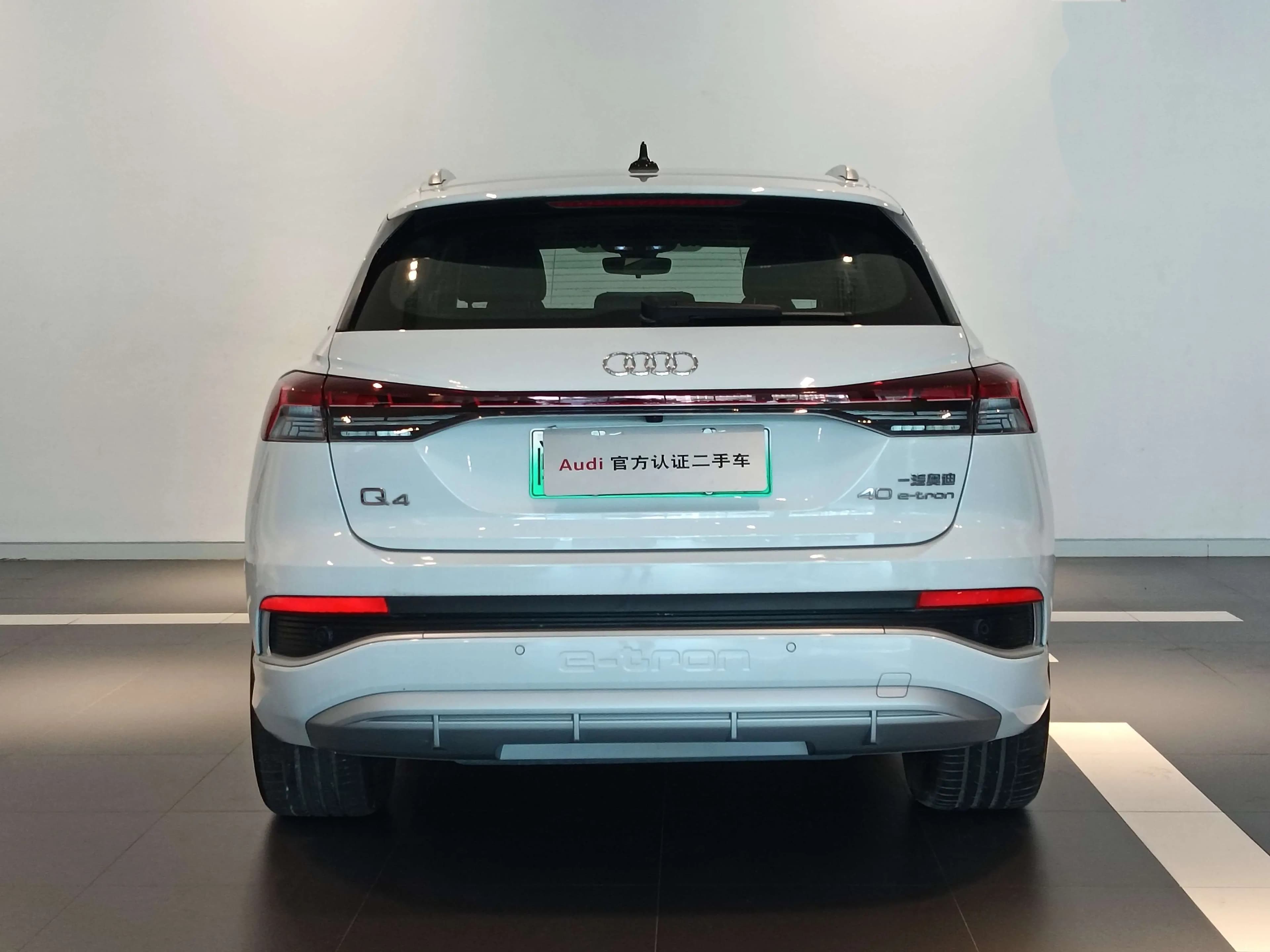 Audi Q4 e-tron 2024 г. 18982 км. — фото 3